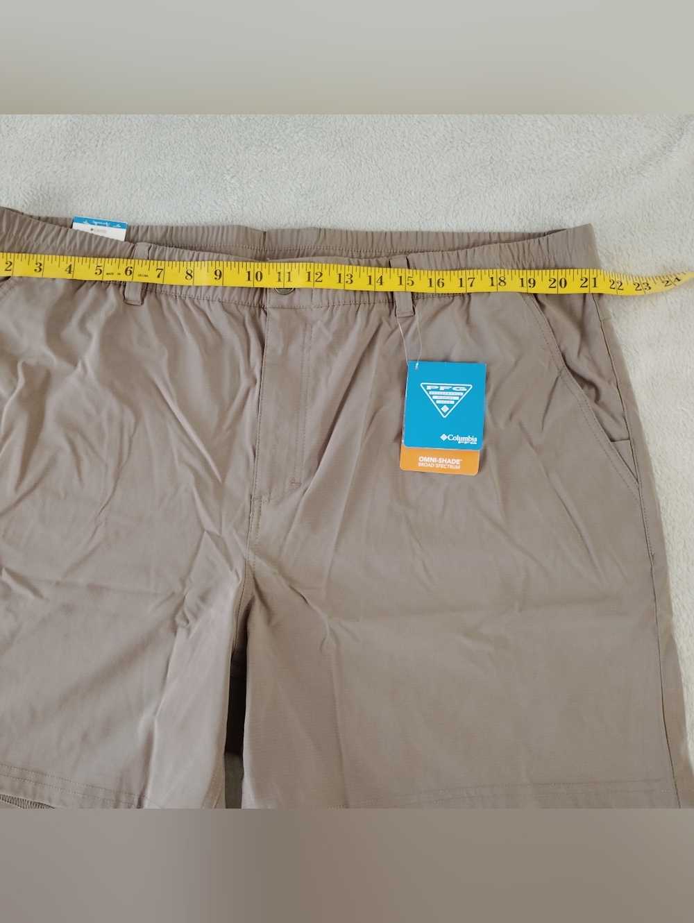 Columbia Omni-Shade Cargo Shorts Brown Hiking Camping Mens Size 2XL - Picture 2 of 8